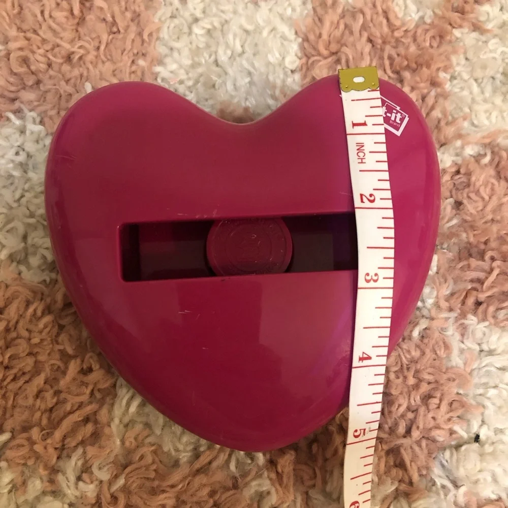 Heart-Shaped Note Dispenser - Pink